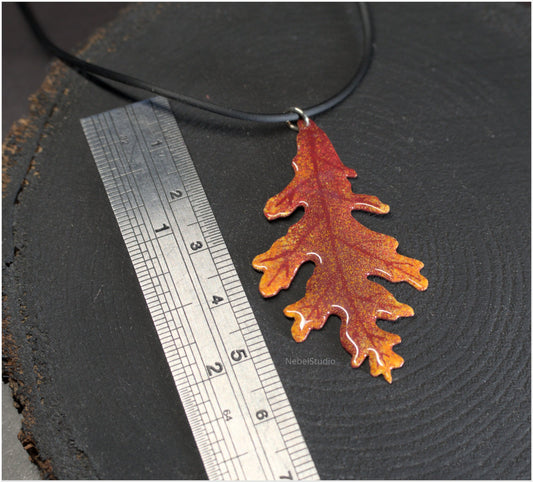 Colgante Hoja de Roble Otoño Esmaltado