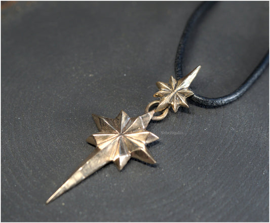 Colgante estrella doble Ad Astra tamaño grande plata o bronce