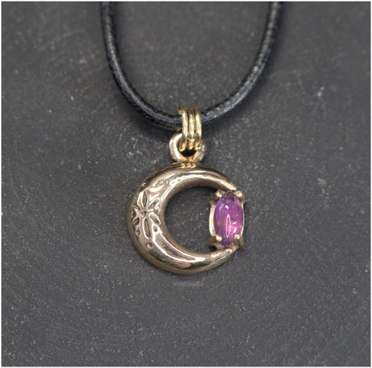 Colgante Luna de bronce con amatista talla marquesa