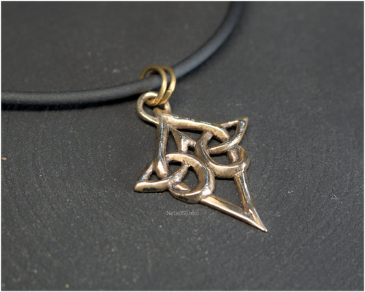 Colgante nudo entrelazado celta Scáthach pequeño bronce