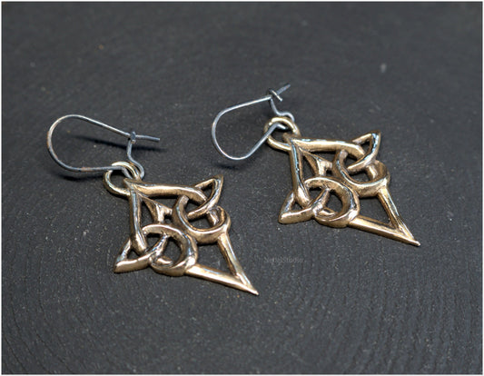 Pendientes nudo entrelazado celta Scáthach bronce