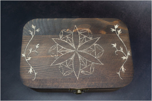 Caja de madera grabada- Modelo 1