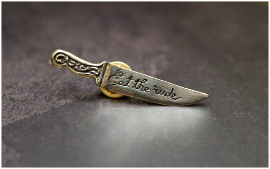 Pin cuchillo Eat the Rude bronce frente