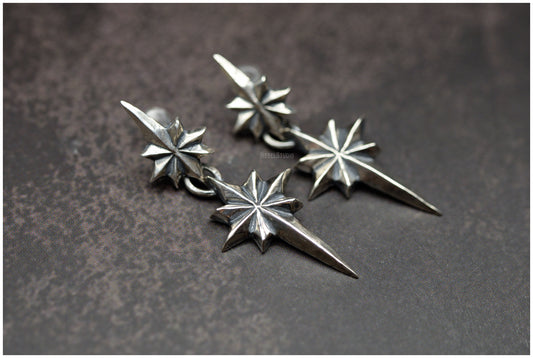 Pendientes estrellas dobles Ad Astra tamaño mediano plata detalle