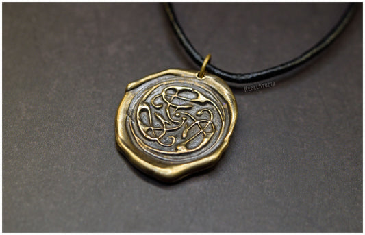 Colgante Gatos entrelazados nudo celta Pangur Bán bronce lado