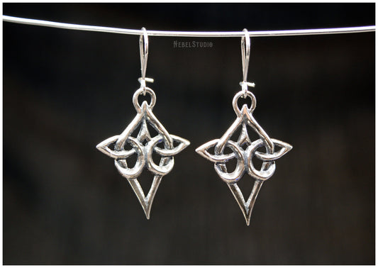Pendientes nudo entrelazado celta Scáthach plata frente