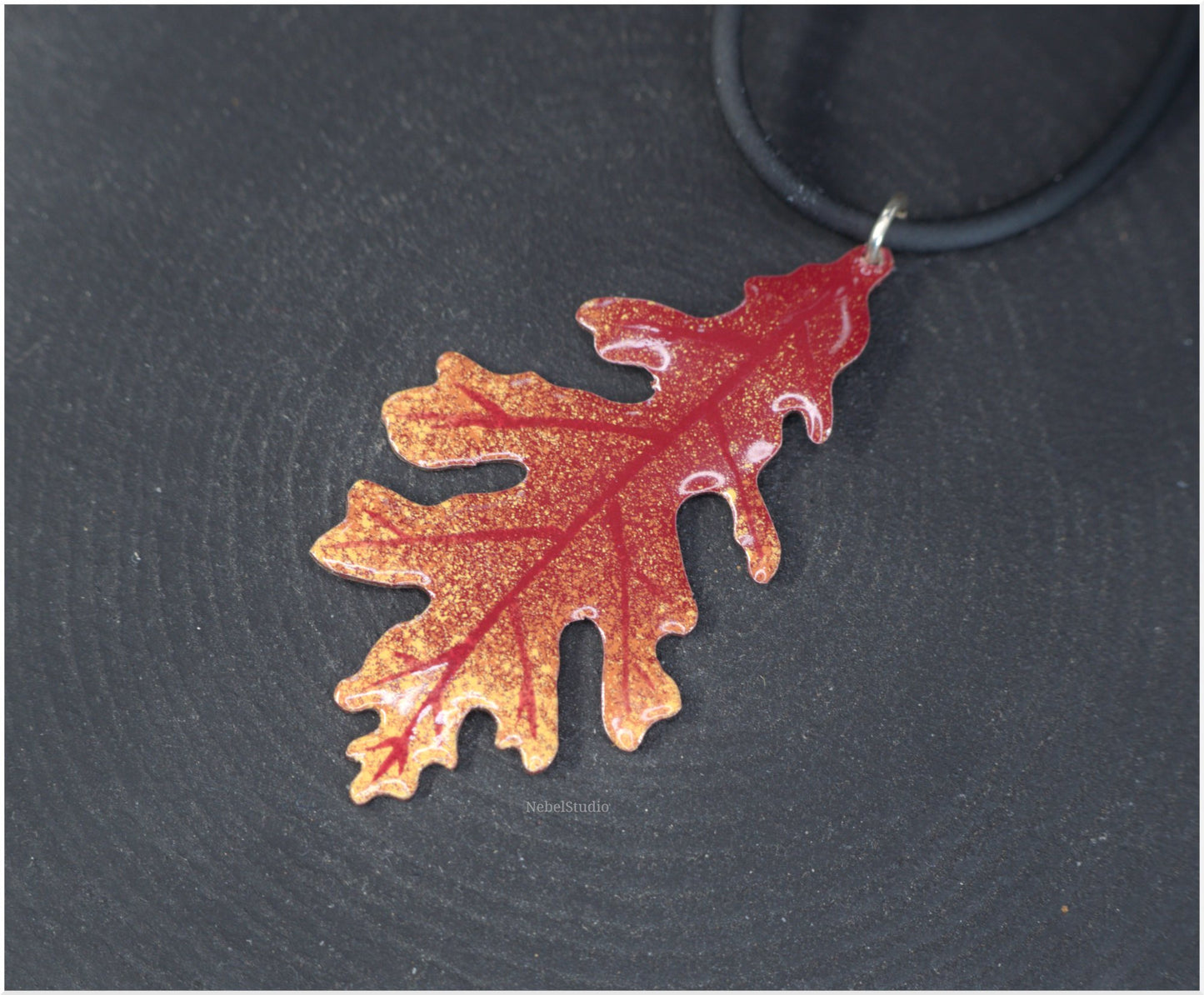 Colgante Hoja de Roble Otoño Esmaltado