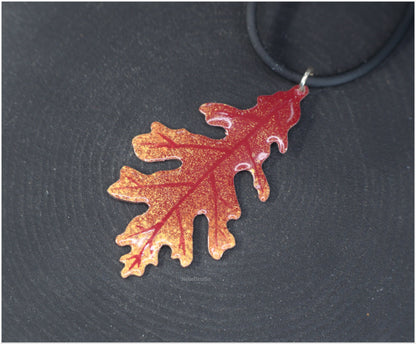 Colgante Hoja de Roble Otoño Esmaltado