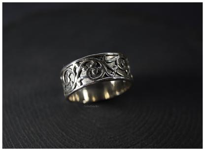 Anillo Acanthus