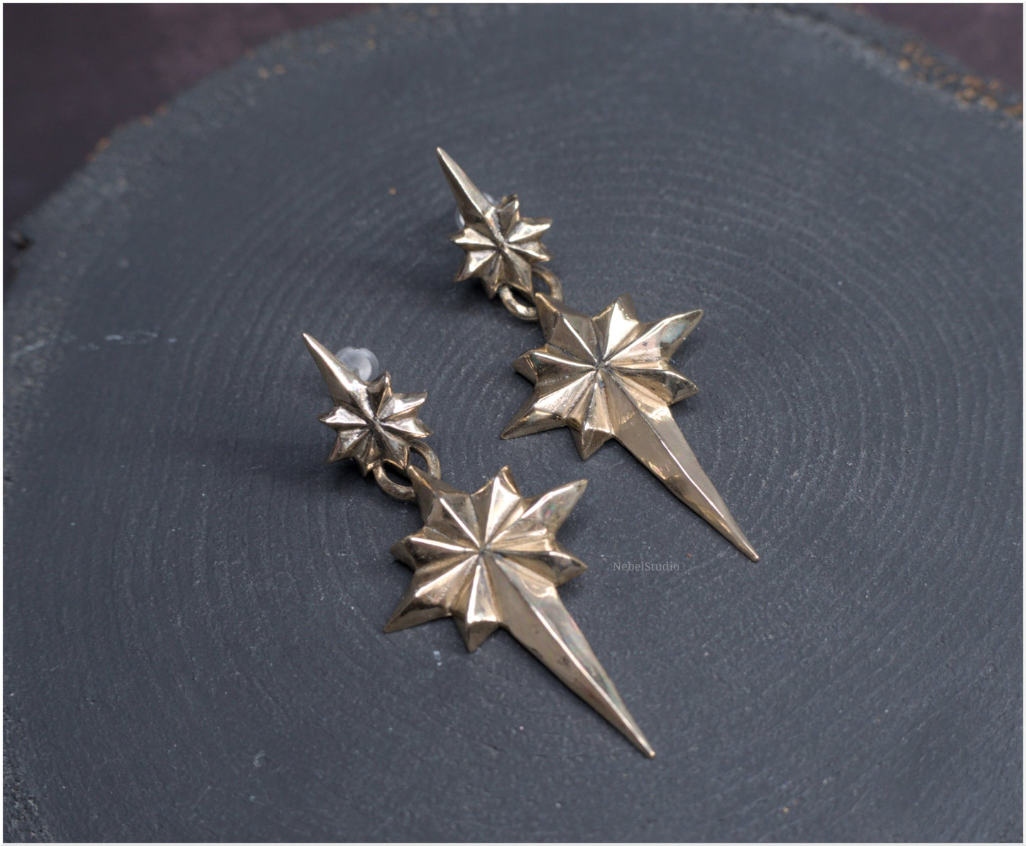 Pendientes estrellas dobles Ad Astra tamaño grande bronce