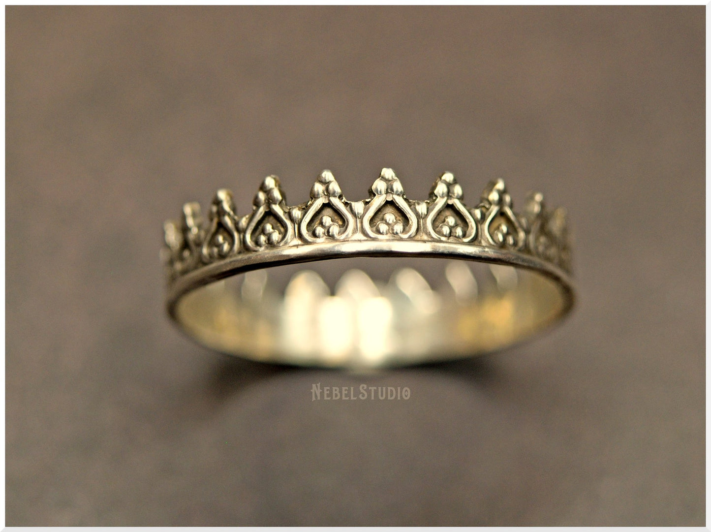 Alienor bronze crown ring
