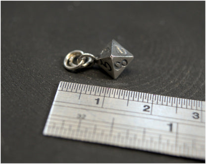 Liquidación D8- Colgante Plata