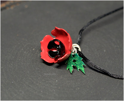 Red Poppy pendant enamel