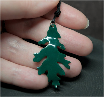 Colgante Hoja de Roble Verde Esmaltado
