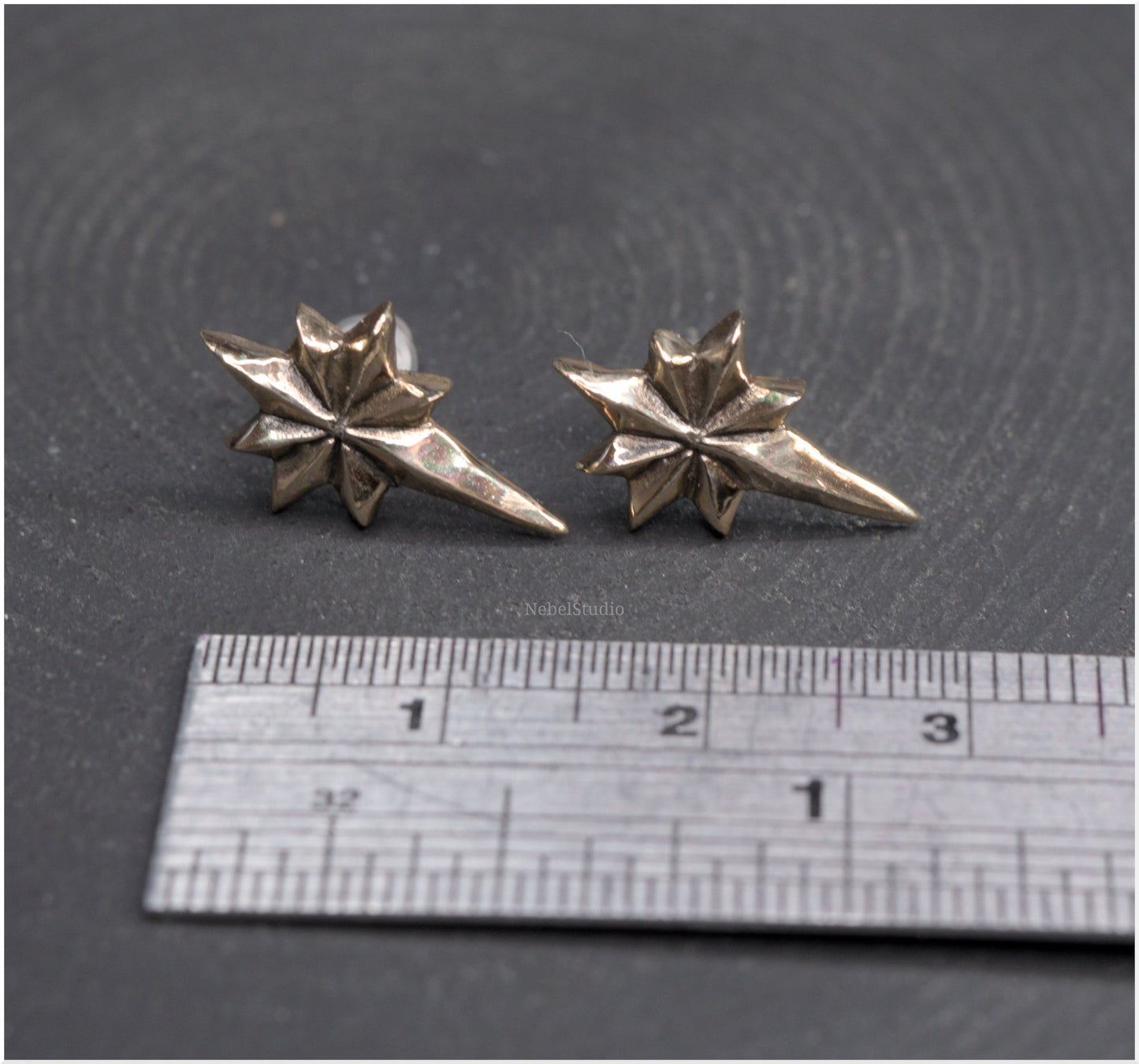 Pendientes estrella Ad Astra tamaño pequeño bronce