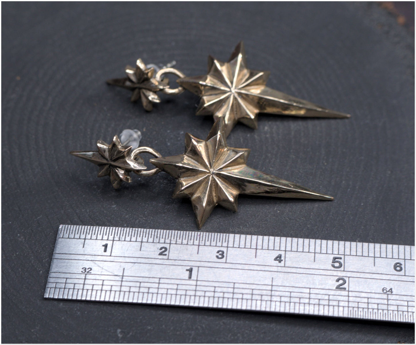 Pendientes estrellas dobles Ad Astra tamaño grande bronce