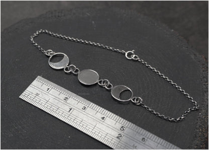 Moon Phases Silver Bracelet "Trivia"