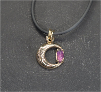 Colgante Luna de bronce con amatista talla marquesa