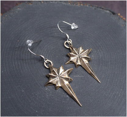 Pendientes estrella sencilla Ad Astra tamaño grande bronce