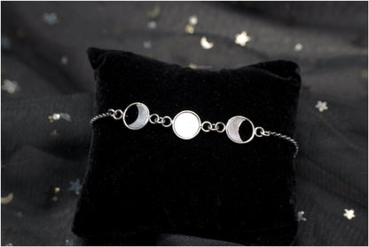 Moon Phases Silver Bracelet "Trivia"