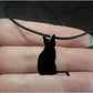 Colgantes de siluetas de gato Ada