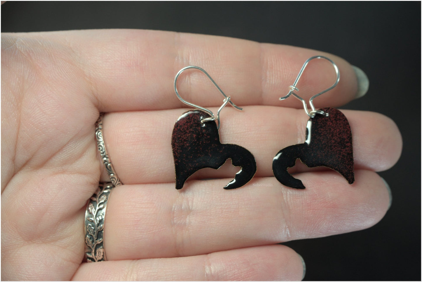 Colgante y pendientes corazón con gato