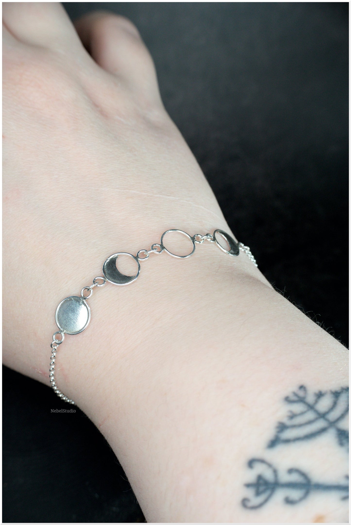 Pulsera Fases Luna plata "It's not a phase"