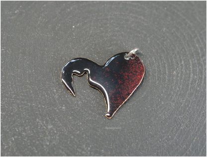 Colgante y pendientes corazón con gato