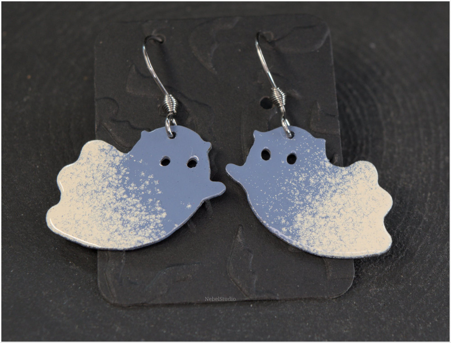 Pendientes Fantasmas