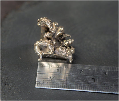 D10 Bronze pendant "Bye, sanity!"