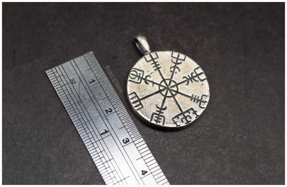 Colgante Vegsvisir plata medidas
