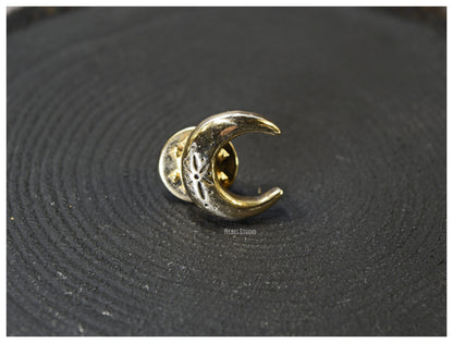 Bronze moon pin