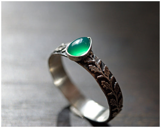 Oak Leaves ring in silver Special Edition Spring