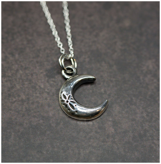 Silver or bronze moon pendant