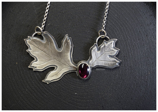 Silver hawthorn necklace with garnet
