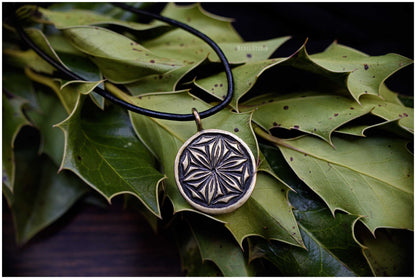 Colgante Roseta hexapétala Daisy bronce