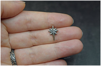 Colgante estrella Ad Astra tamaño pequeño plata proporciones