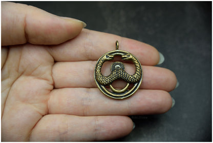 Colgante Thulsa Doom bronce proporciones