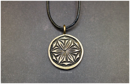 Colgante Roseta hexapétala Daisy bronce cordón