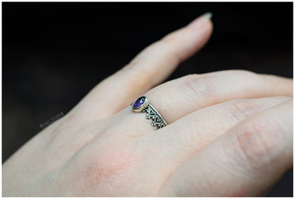 Liquidación Anillo corona Alienor plata amatista óvalo