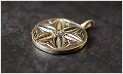 Colgante hexapétala bronce modelo Rose