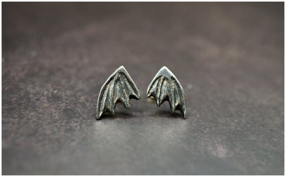 Pendientes Alas de dragón plata Medida mini frente